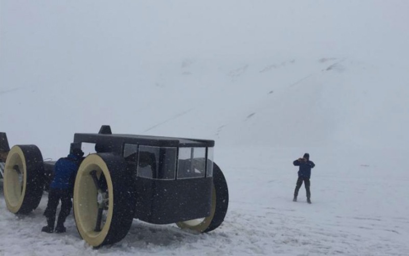 Solar Voyager on its way to Iceland: cleanest expedition ever